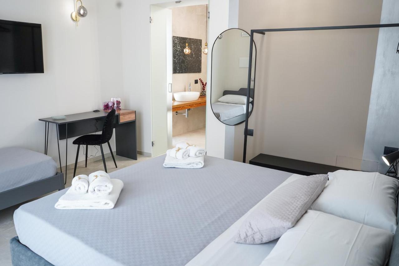 Thalassa Rooms Avola Exterior foto